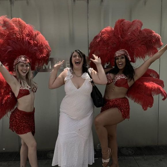 Meet your Posher, Kenzie - Picture 1 of 1